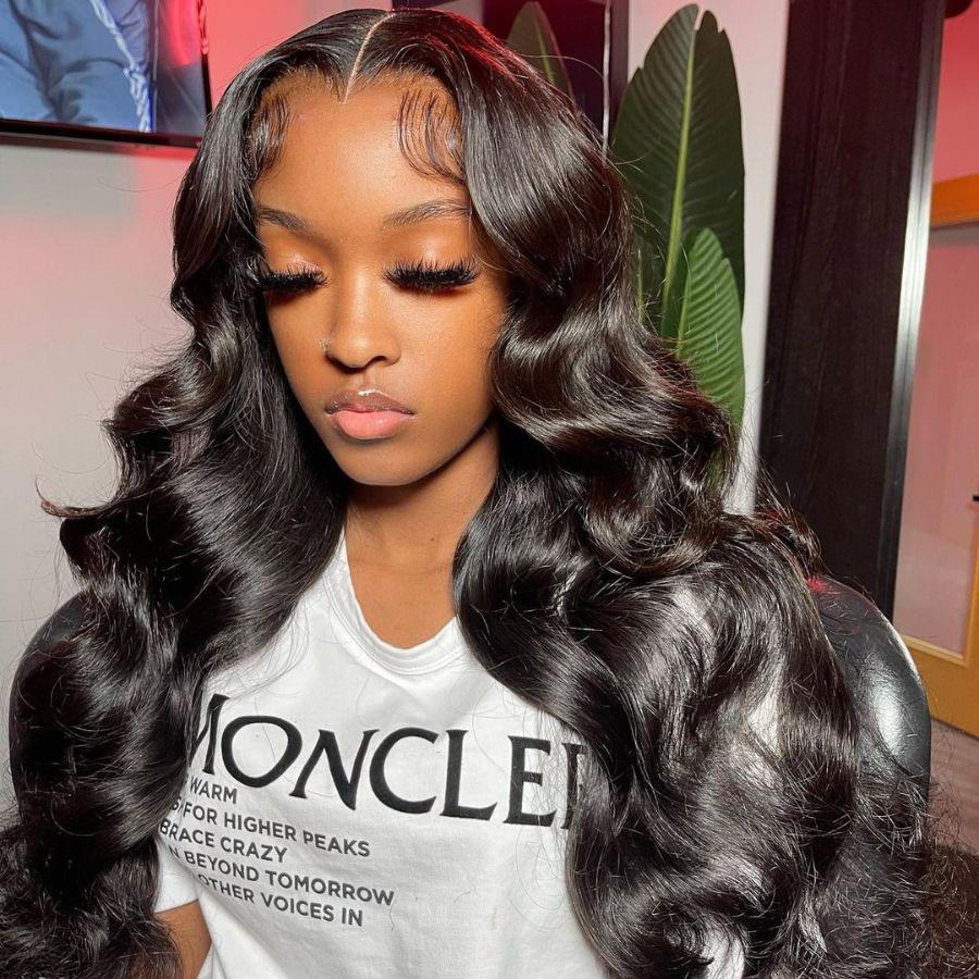 WOWANGEL HD Lace wig on model with body wave style